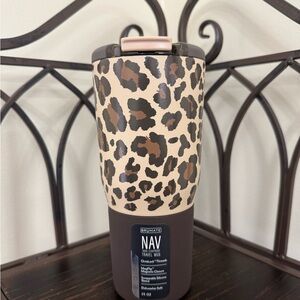 BruMate Leopard Latte NAV 25 oz NWT